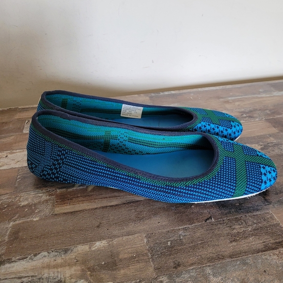 Tory Burch sport flats. - Picture 6 of 8